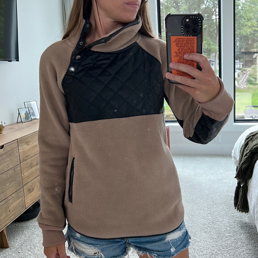Abercrombie pull over fleece